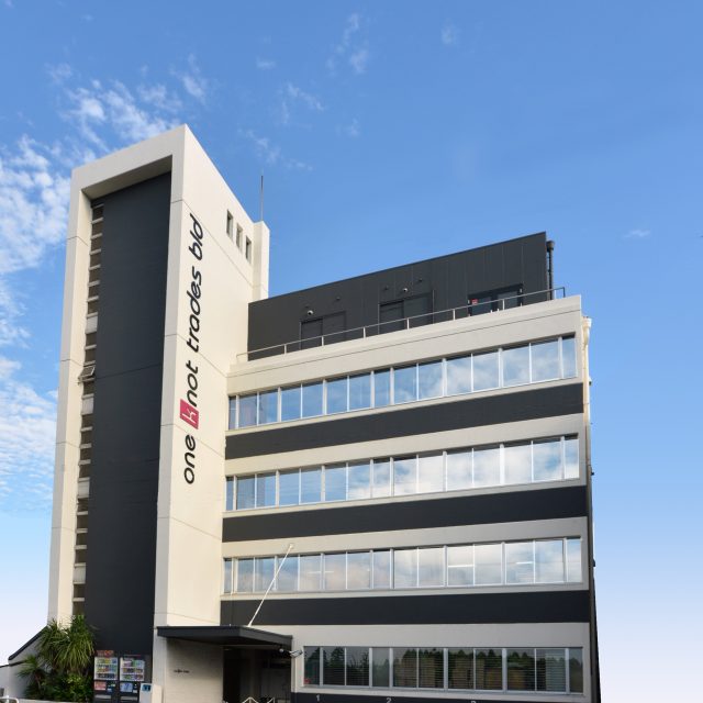 oneknottrades BLD(長田)